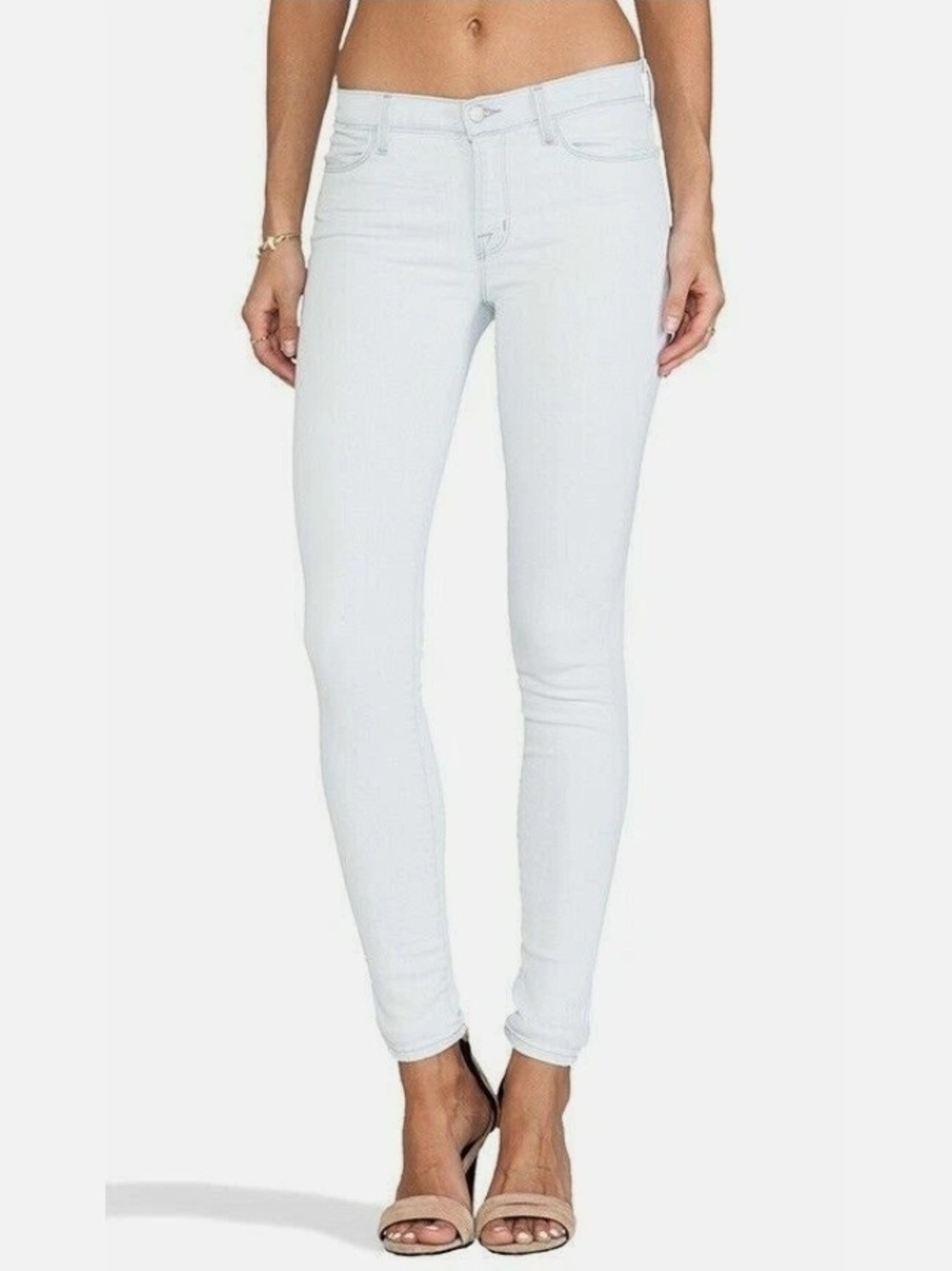 J Brand Skinny Jeans in Frostbite
